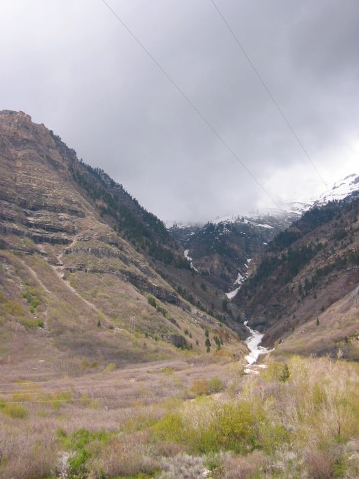 Schnee und Matsch und Lawinen